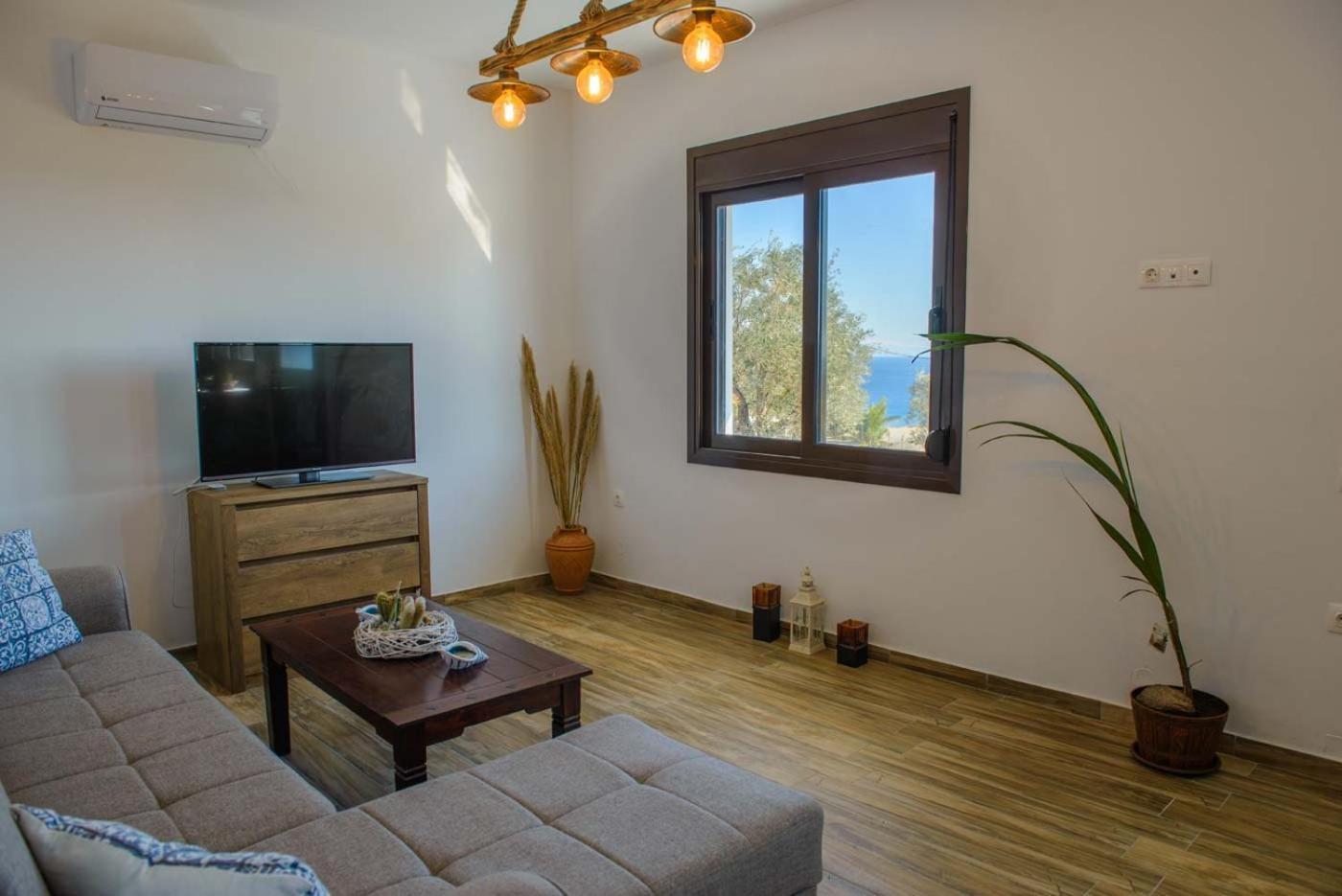 Blue Bay Villas , Ground Floor Arhángelosz Kültér fotó